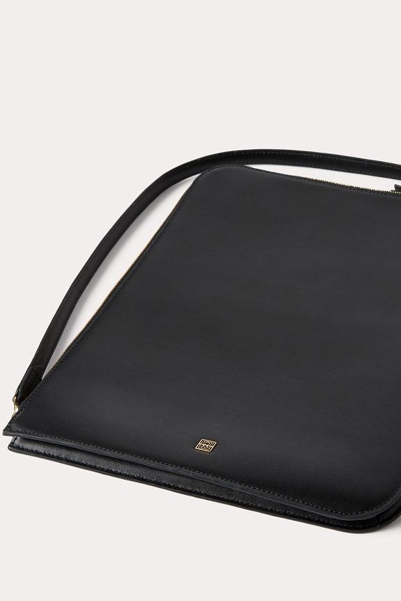 Toteme Slim Tote Black